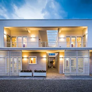 Peloni Aparthotel